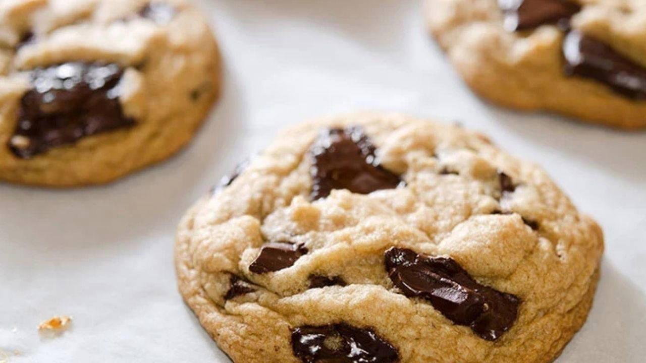 Meskende pastane lezzeti: 15 dakikada çikolatalı cookie üretimi
