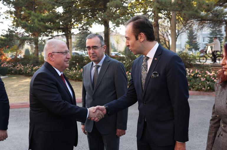 Milli Savunma Bakanı Güler, Konya'da incelemelerde bulundu