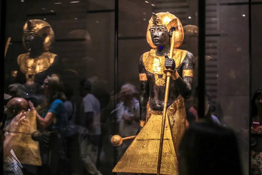 Mısır tarihine seyahat: 1 milyar dolarlık dev müze kapılarını açtı