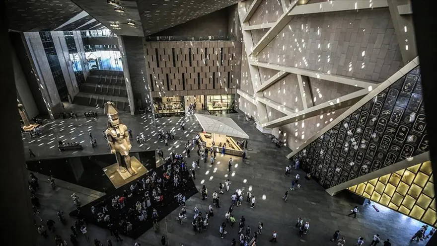 Mısır tarihine seyahat: 1 milyar dolarlık dev müze kapılarını açtı