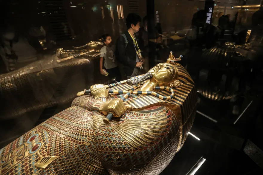 Mısır tarihine seyahat: 1 milyar dolarlık dev müze kapılarını açtı