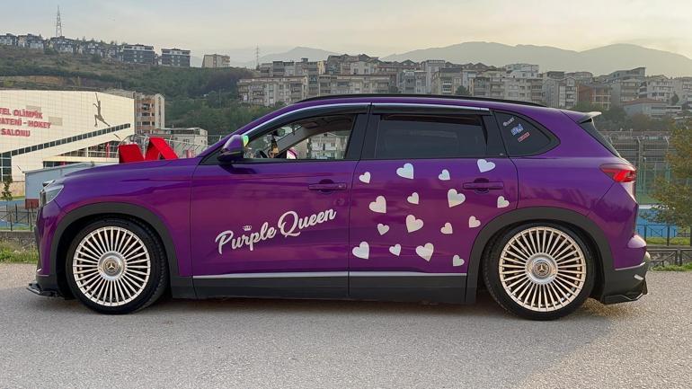 Mor rengi adeta hayatına işledi! Bursalı kadının 400 bin liralık renk takıntısı 4 Mor rengi adeta hayatına işledi! Bursalı kadının 400 bin liralık renk takıntısı