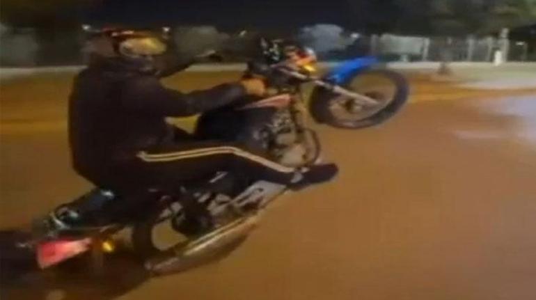 Motosiklet ile yaptığı hareket başına bela oldu! Ehliyeti iptal edildi