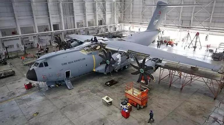 MSB: Şehitlerimizin aziz naaşlarını getiren uçağımız Tiflis'ten kalkmıştır