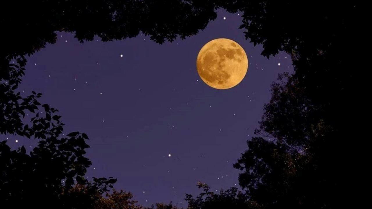 Muhteşem Ay ne vakit, saat kaçta ve nereden görülecek? Harika Ay Türkiye’den izlenecek mi?