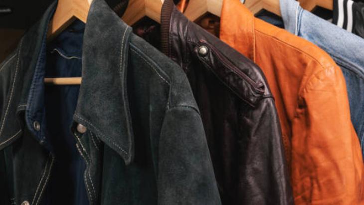 Mumlu ceketlerde ısı mucizesi! Hemen uygulayın, deriyi yıllarca koruyor 5 Mumlu ceketlerde ısı mucizesi! Hemen uygulayın, deriyi yıllarca koruyor