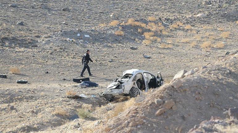 Niğde'de feci kaza: Ölü ve yaralılar var 1 Niğde'de feci kaza: Ölü ve yaralılar var