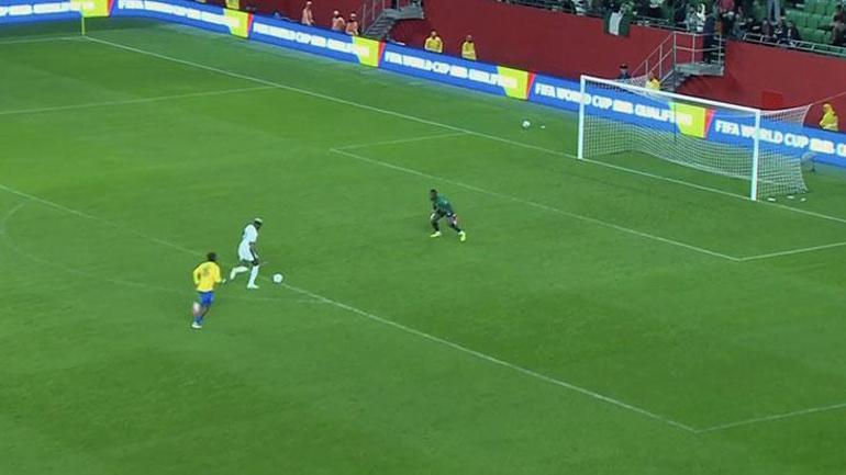 Nijerya'da Osimhen özür diledi, uzatmada sözünü tuttu! 1 Nijerya'da Osimhen özür diledi, uzatmada sözünü tuttu!