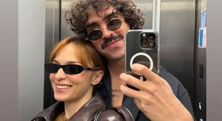 Nilperi Şahinkaya'dan gece yarısı sürpriz poz! Sevgilisiyle yeni kare geldi 2 Nilperi Şahinkaya'dan gece yarısı sürpriz poz! Sevgilisiyle yeni kare geldi