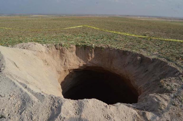 Obruk kabusu Konya'dan sonra bir kenti daha yutmaya başladı: Daha fazla yaşayacağız 3 Obruk kabusu Konya'dan sonra bir kenti daha yutmaya başladı: Daha fazla yaşayacağız