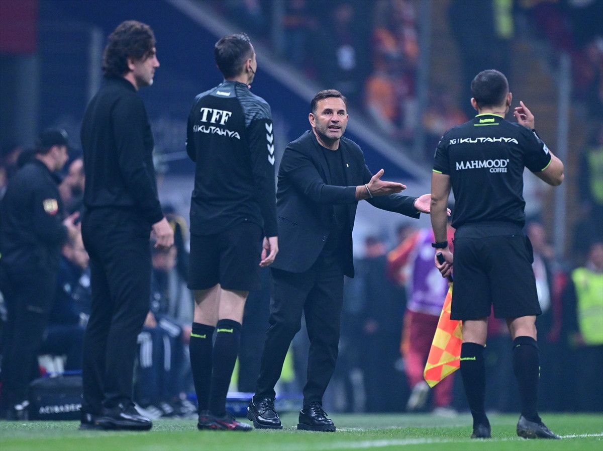 Okan Buruk'tan Türk Hakemlerine Sert Eleştiriler!