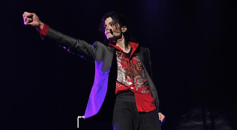 Ölümsüz gelir: Michael Jackson 2024’te 600 milyon dolar kazandı 5 Ölümsüz gelir: Michael Jackson 2024’te 600 milyon dolar kazandı