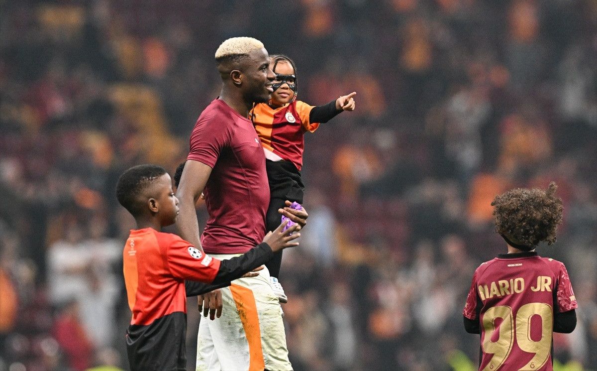 Osimhen: Galatasaray'da Her Şeye Hazırım, Gelin Birlikte Başarı Yakalayalım! 1 Osimhen: Galatasaray'da Her Şeye Hazırım, Gelin Birlikte Başarı Yakalayalım!