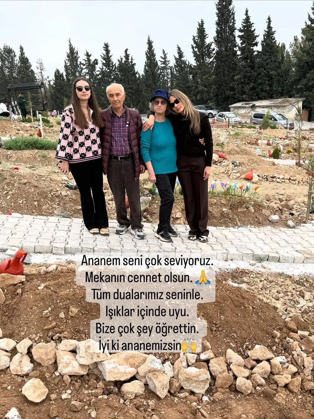 Oyuncu Müge Boz’un acı kaybı: Anneannesi hayatını kaybetti 1 Oyuncu Müge Boz’un acı kaybı: Anneannesi hayatını kaybetti