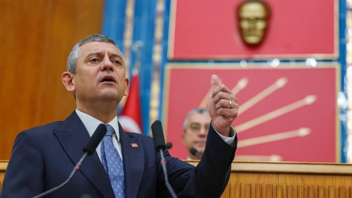 Özgür Özel: Dilek İmamoğlu’nun Diplomatik Pasaportu İptal Edildi! Dikkat Çeken Gelişmeler