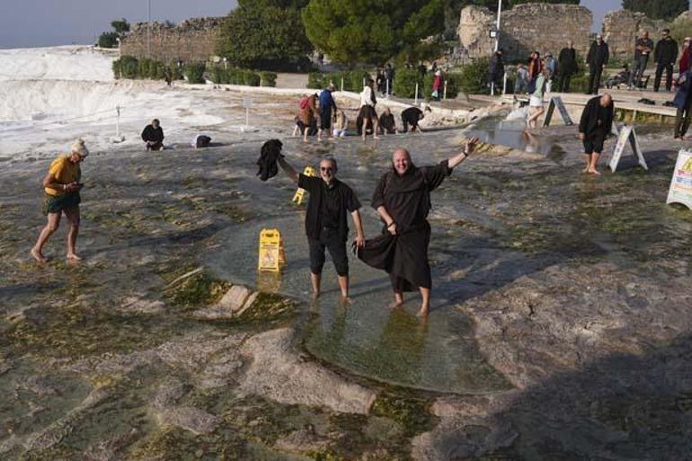 Papa 14. Leo'nun Türkiye ziyareti öncesi Vatikan heyeti, Denizli'ye geldi 3 Papa 14. Leo'nun Türkiye ziyareti öncesi Vatikan heyeti, Denizli'ye geldi