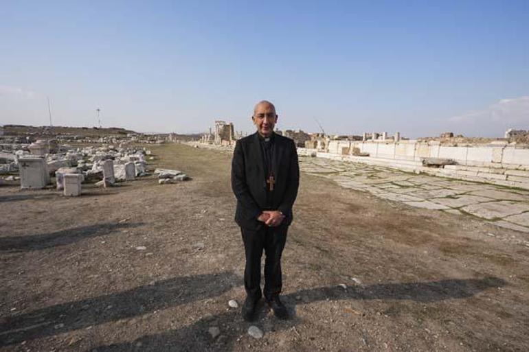 Papa 14. Leo'nun Türkiye ziyareti öncesi Vatikan heyeti, Denizli'ye geldi 5 Papa 14. Leo'nun Türkiye ziyareti öncesi Vatikan heyeti, Denizli'ye geldi