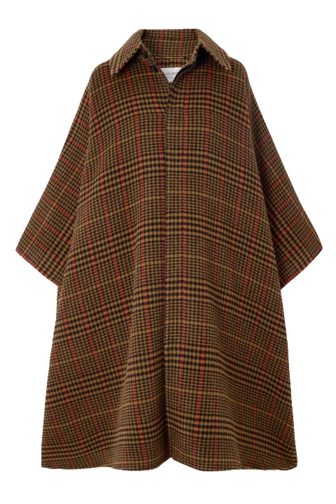 Pelerin Ceket Trendine Yakından Bakış: Sessiz Lüksün Yeni Yorumu