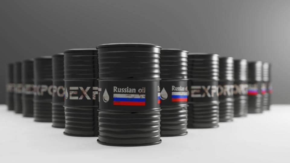 Petrol, Rusya’nın değerli ihracat limanı açılınca düşüşe geçti