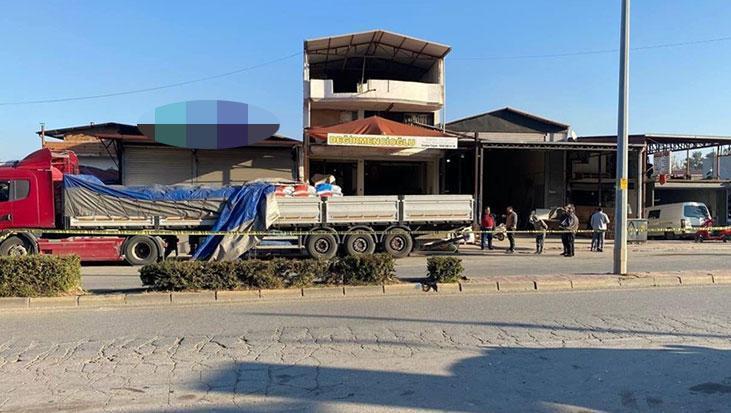 Polis memurunun şehit olduğu kaza anı kamerada