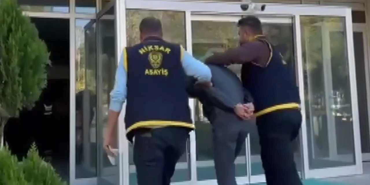 “Polis Yok” Dedikleri Yaşlı Çifti Milyonluk Vurgunla Dolandırdılar!