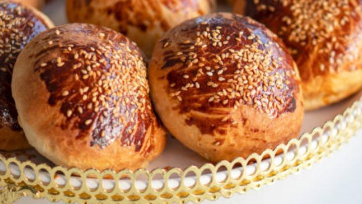 Puf puf kabaran mayasız poğaçanın sırrıymış! Oda sıcaklığı şart: 1 çay kaşığı yetiyor 11 Puf puf kabaran mayasız poğaçanın sırrıymış! Oda sıcaklığı şart: 1 çay kaşığı yetiyor