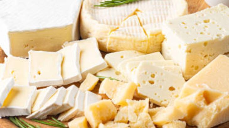 Puf puf kabaran mayasız poğaçanın sırrıymış! Oda sıcaklığı şart: 1 çay kaşığı yetiyor 4 Puf puf kabaran mayasız poğaçanın sırrıymış! Oda sıcaklığı şart: 1 çay kaşığı yetiyor