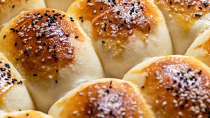 Puf puf kabaran mayasız poğaçanın sırrıymış! Oda sıcaklığı şart: 1 çay kaşığı yetiyor 7 Puf puf kabaran mayasız poğaçanın sırrıymış! Oda sıcaklığı şart: 1 çay kaşığı yetiyor