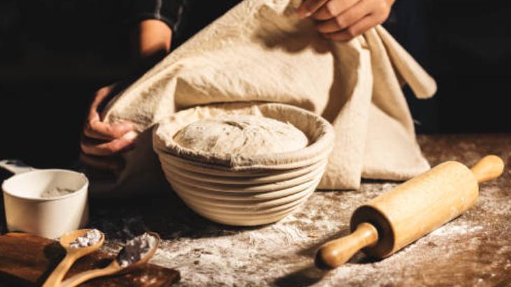 Puf puf kabaran mayasız poğaçanın sırrıymış! Oda sıcaklığı şart: 1 çay kaşığı yetiyor 8 Puf puf kabaran mayasız poğaçanın sırrıymış! Oda sıcaklığı şart: 1 çay kaşığı yetiyor