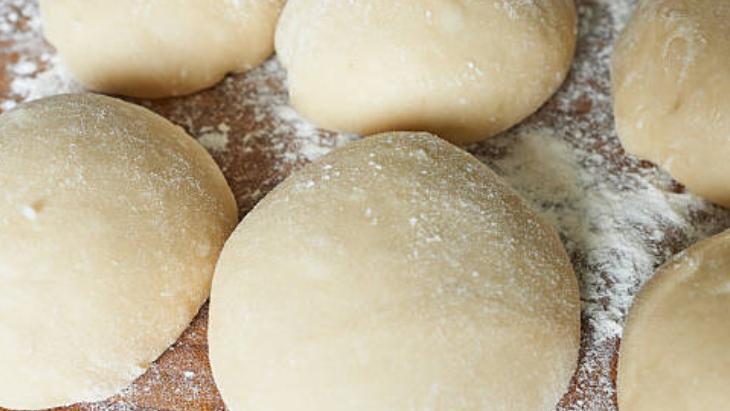 Puf puf kabaran mayasız poğaçanın sırrıymış! Oda sıcaklığı şart: 1 çay kaşığı yetiyor 9 Puf puf kabaran mayasız poğaçanın sırrıymış! Oda sıcaklığı şart: 1 çay kaşığı yetiyor