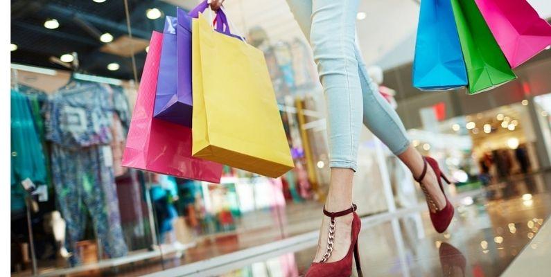 PwC’nin ‘Efsane Cuma Dosyası 2025’ Raporu: Türkiye, Kasım İndirimleri ile Avrupa’yı Geride Bırakıyor!