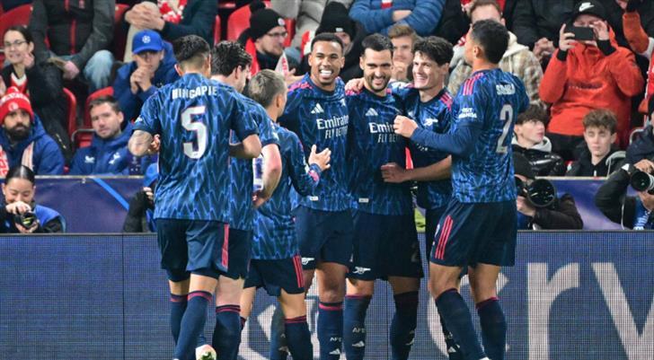 Rekorlar Geçidi: Arsenal’le Şampiyonluğa Yolculuk!