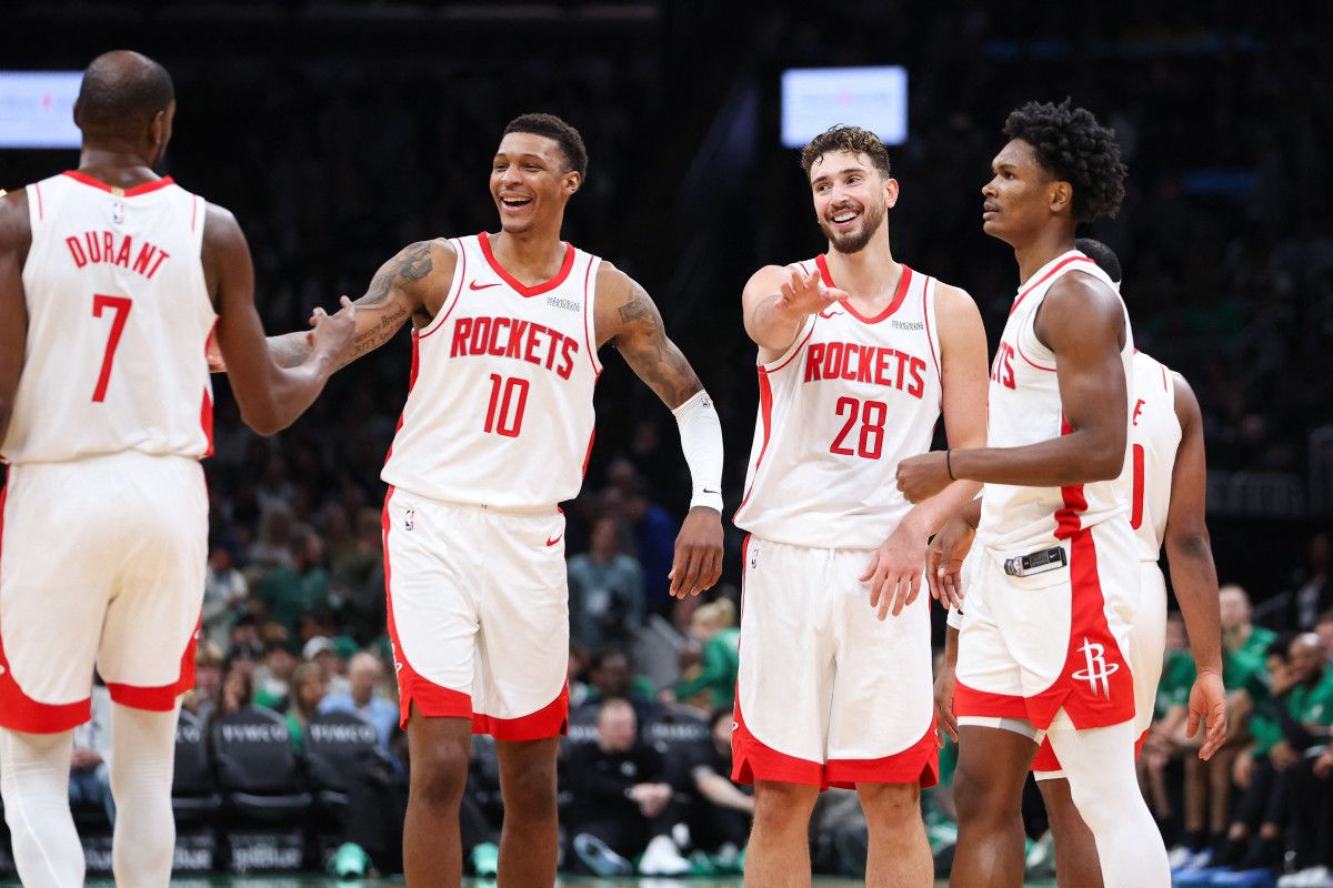 Rockets, Alperen Şengün'ün Çift-Double Başarısıyla Celtics'i Geride Bıraktı 5 Rockets, Alperen Şengün'ün Çift-Double Başarısıyla Celtics'i Geride Bıraktı