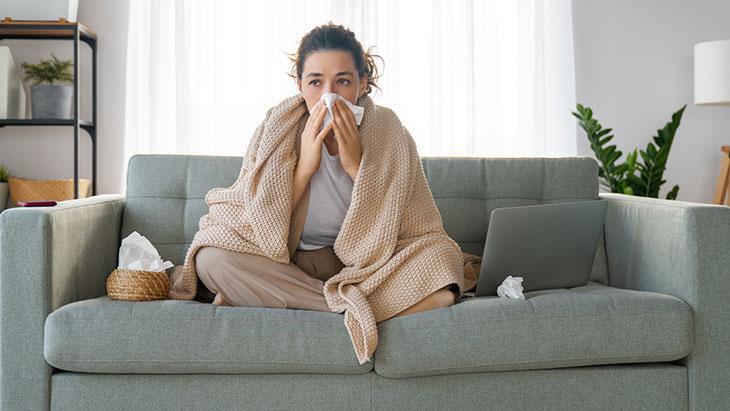 Sadece hafif öksürük ve ateş ‘zatürre’ belirtisi olabilir! 8 adımda korunmak mümkün