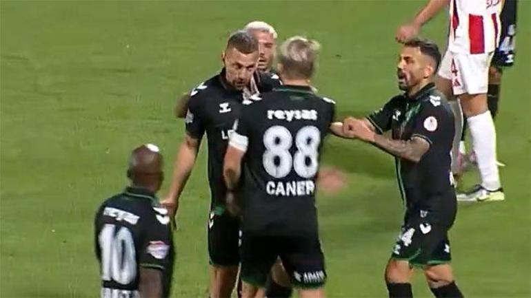 Sakaryaspor'da kadro dışı kalan Caner Erkin geri döndü! 6 maçta 2 sarı, 2 kırmızı, 2 asist yaptı 1 Sakaryaspor'da kadro dışı kalan Caner Erkin geri döndü! 6 maçta 2 sarı, 2 kırmızı, 2 asist yaptı