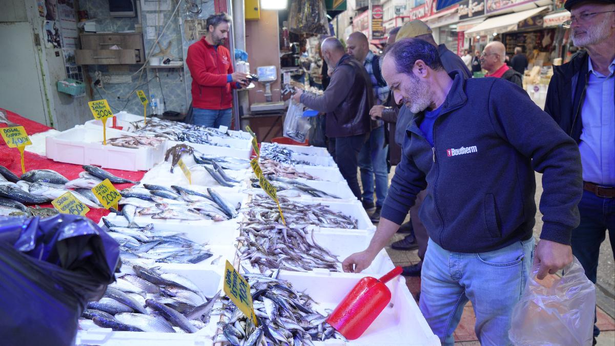 Samsun’da Hamsi Zamanı: Tezgahlardaki Bolluk Sizi Bekliyor!