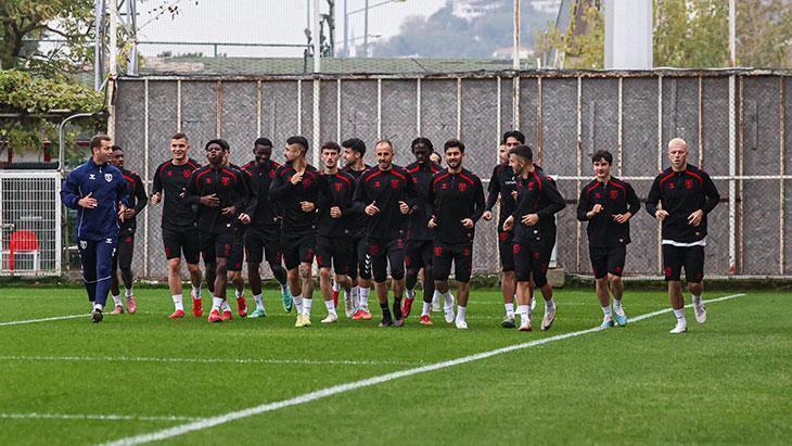 Samsunspor, Konferans Ligi öncesi antrenmanları sürdürdü