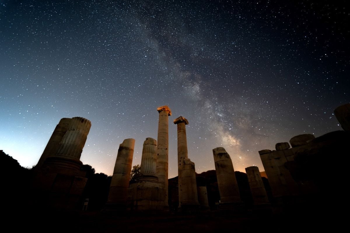 Sardes Antik Kenti: Paranın İlk İzleri Artık Gece Gezilebilir! 4 Sardes Antik Kenti: Paranın İlk İzleri Artık Gece Gezilebilir!