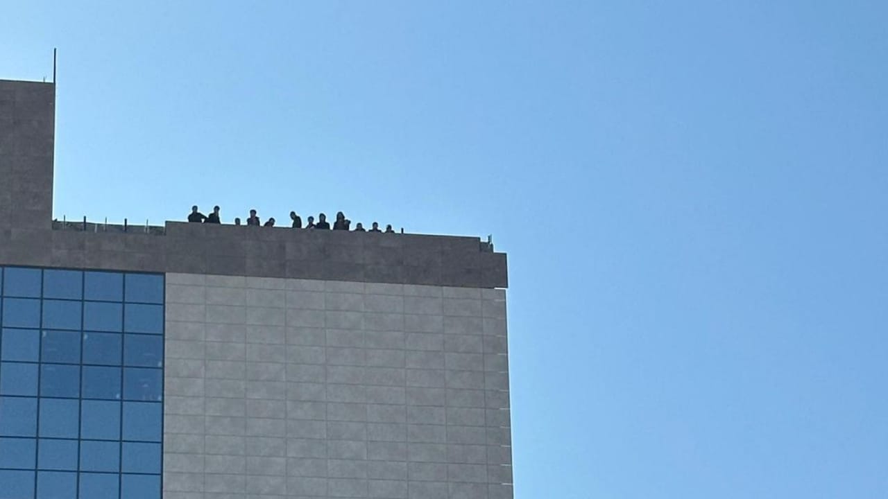 Şehir Hastanesi İnşaatında Maaşlarını Alamayan İşçiler: İntihar Girişimi ve Ardındaki Gerçekler