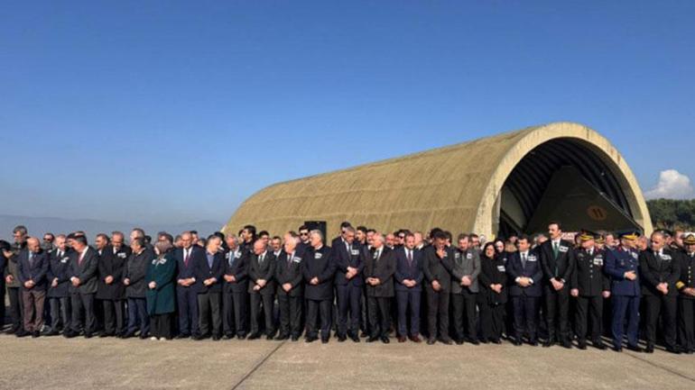 Şehit Serdar Uslu ve Ramazan Yağız’ın cenazeleri Bursa’ya getirildi 1 Şehit Serdar Uslu ve Ramazan Yağız’ın cenazeleri Bursa’ya getirildi