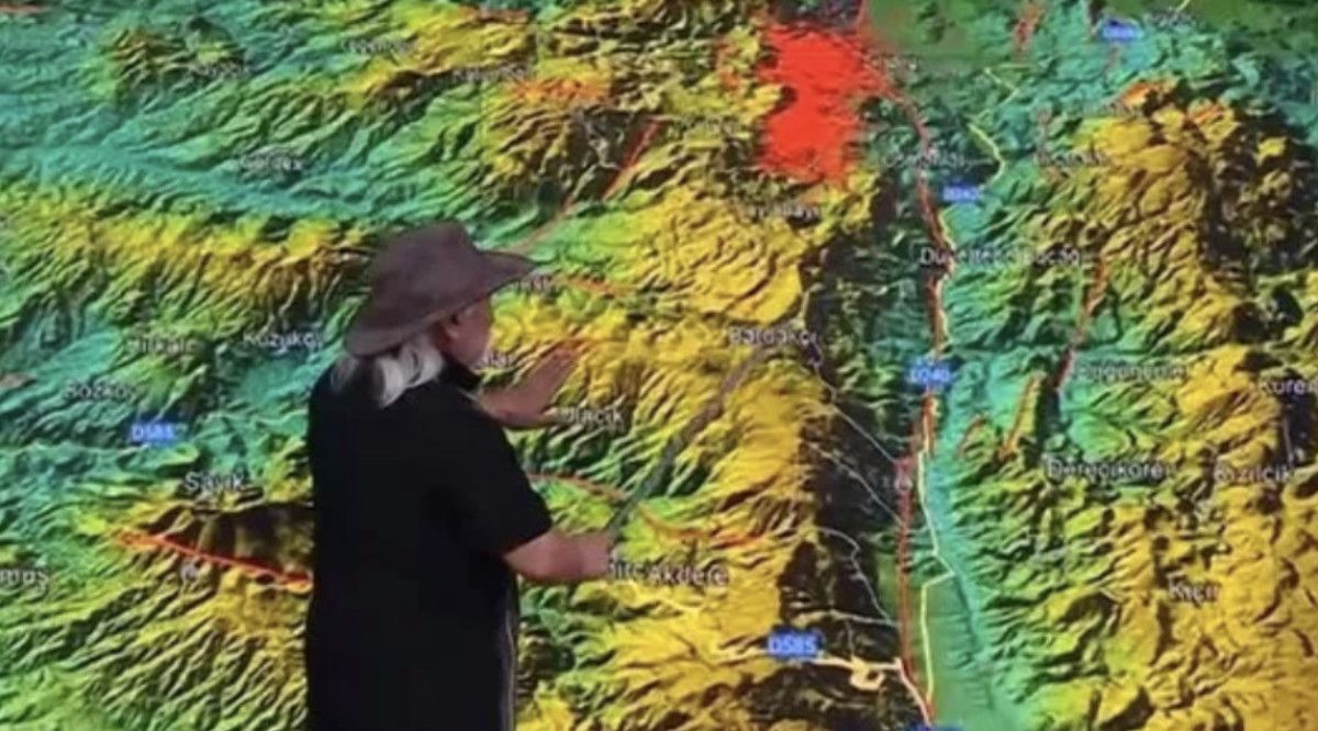 Şener Üşümezsoy'dan Korkutan Uyarı: Sındırgı'da 6.0 Büyüklüğünde Yeni Bir Deprem Bekleniyor!