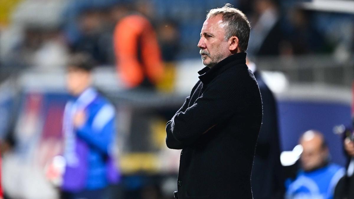 Sergen Yalçın’ın İlk Dönemi: Beklentilerin Altında Kalan Performans!