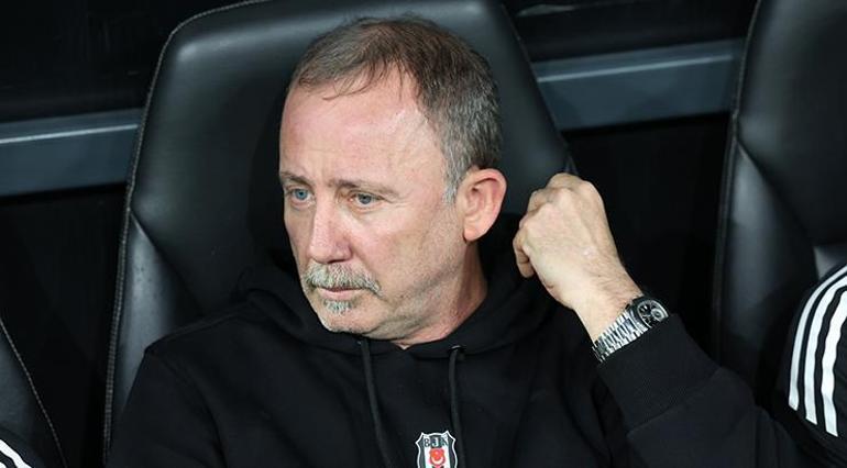 Sergen Yalçın'ın Kredisinin Tükendiği An: Beşiktaş'ta Kader Maçı Zamanı! 1 Sergen Yalçın'ın Kredisinin Tükendiği An: Beşiktaş'ta Kader Maçı Zamanı!