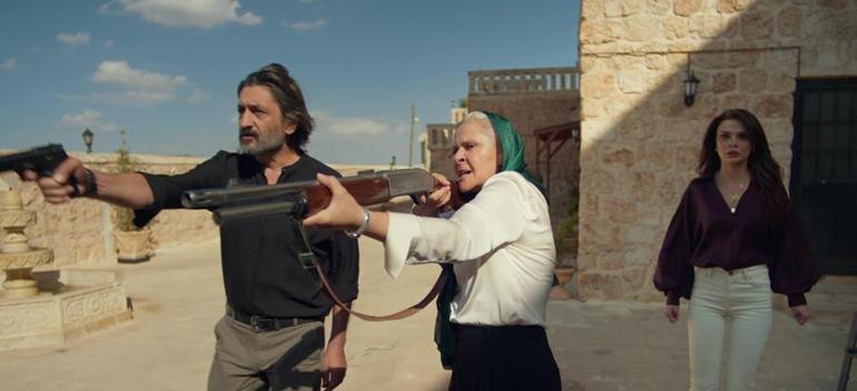 Sezen yazdı, Ozan söyledi reytingler patladı