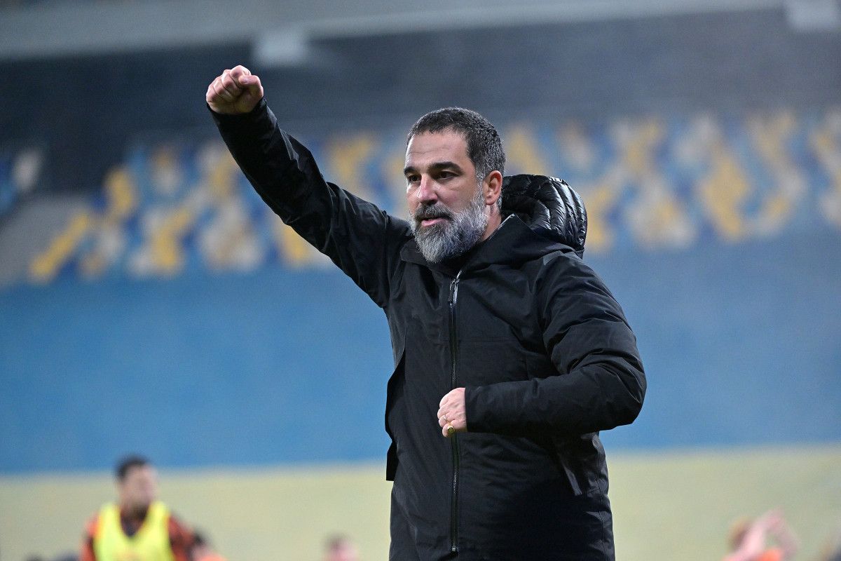 Shakhtar Donetsk Derbide Galip Geldi: Arda Turan'ın Son Gol Sevinci