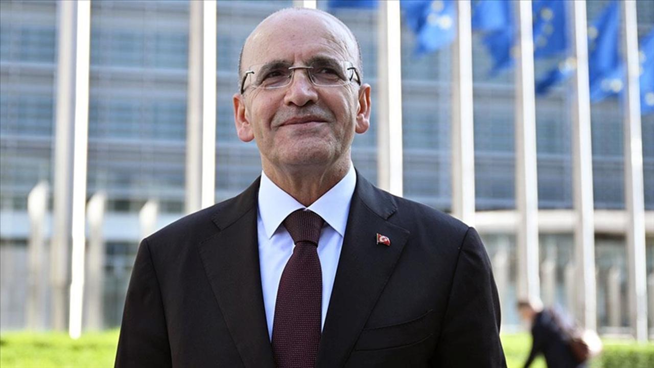 Şimşek: Doğrudan yatırımlar son 10 yılın zirvesinde