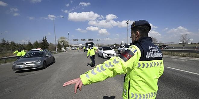 Sıra Dışı Gelişme: Jandarma Kıyafet Yönetmeliği’nde Dövme Yasağı Genişliyor!