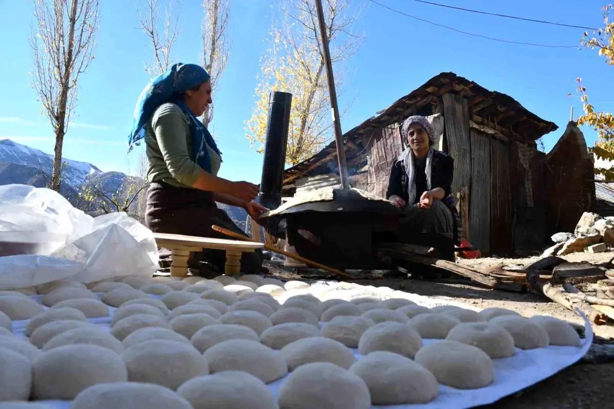 Şırnaklı Bayanlar Kış Hazırlıklarını İmece Yoluyla Yapıyor