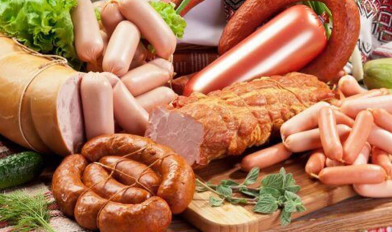 Sofranızdaki bilinmeyen tetikleyiciler cilt bariyerinizi bozuyor olabilir: Akne sorununu tetikleyen 7 besin