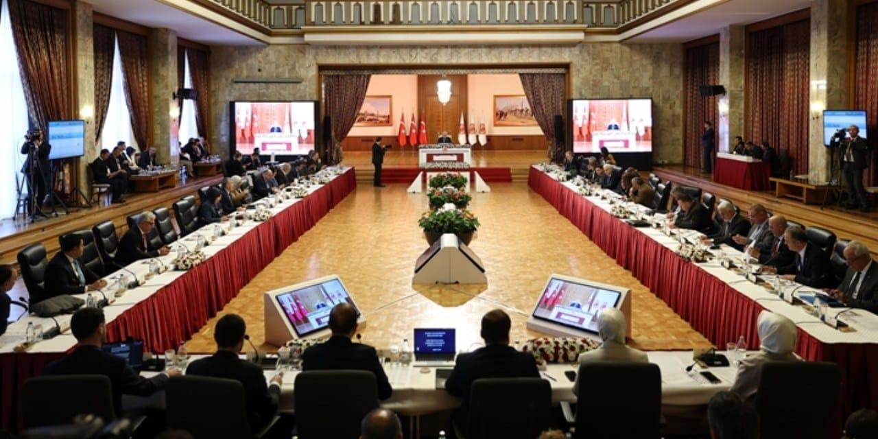 Son Dakika: İmralı Hazırlıkları Tüm Hızıyla Devam Ediyor! Kurtulmuş’tan Parti Turu!